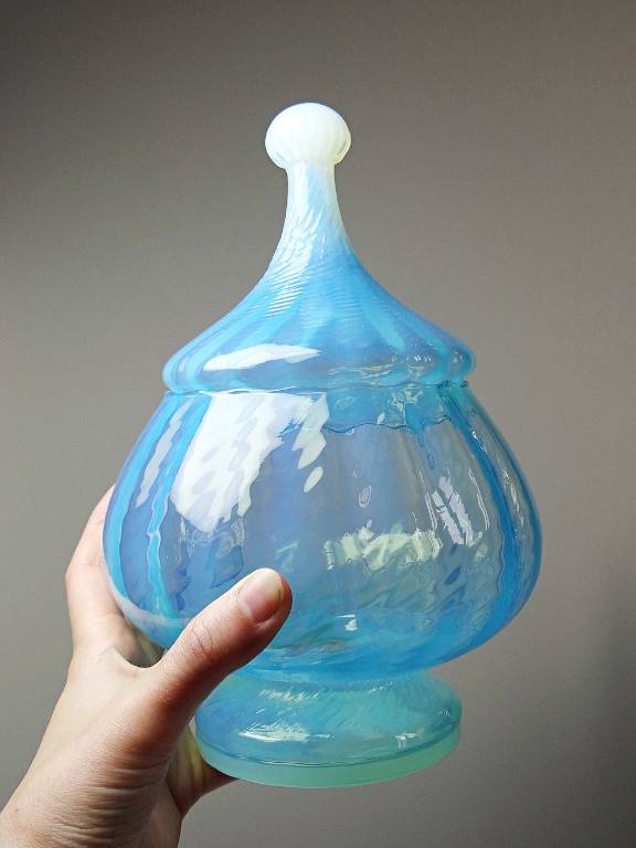 Grosse bonbonnière Empoli opaline de Toscane Romantica Stelvia | Puces Privées