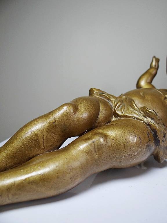 Petit angelot, putto en bronze doré ancien élément décoratif XIXe | Puces Privées