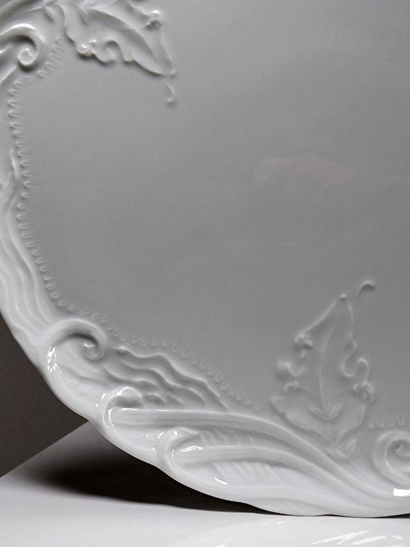 Grand plat à tarte vintage/ancien porcelaine fine de Limoges blanche | Puces Privées