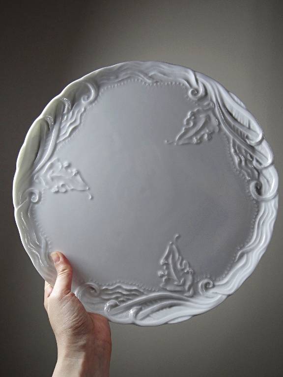 Grand plat à tarte vintage/ancien porcelaine fine de Limoges blanche | Puces Privées