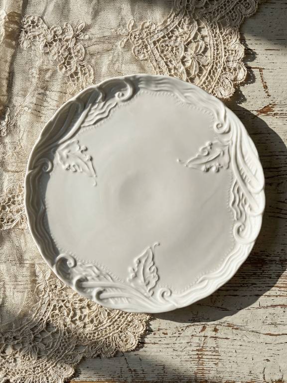 Grand plat à tarte vintage/ancien porcelaine fine de Limoges blanche | Puces Privées