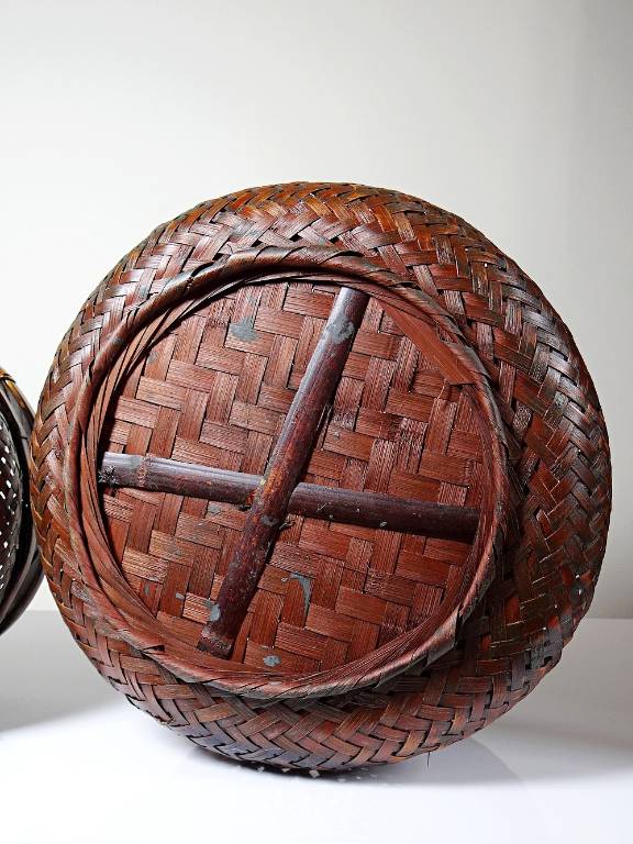 Duo de panières en bambou tressé Japonaises artisanales gigognes vintages | Puces Privées