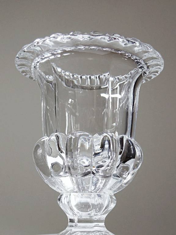 Vase Médicis cristal/verre cristallin moulé incolore vintage | Puces Privées