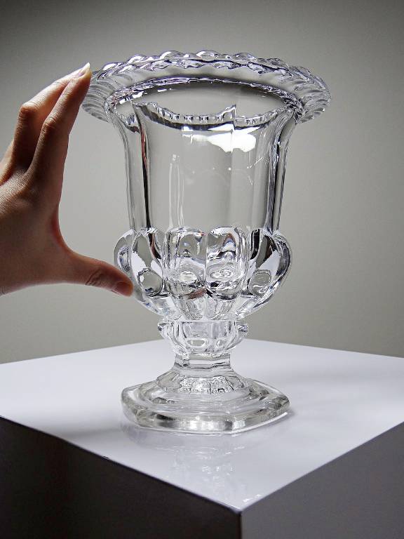 Vase Médicis cristal/verre cristallin moulé incolore vintage | Puces Privées