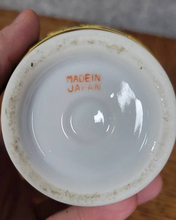Asie XXeme : paire de vases en porcelaine émaillée de Satsuma | Puces Privées