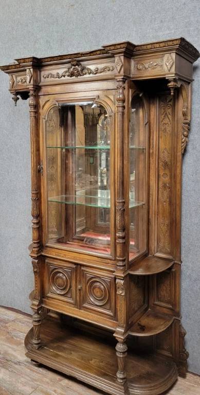 Bibliothèque style renaissance en chéne sculpté vers 1850 | Puces Privées