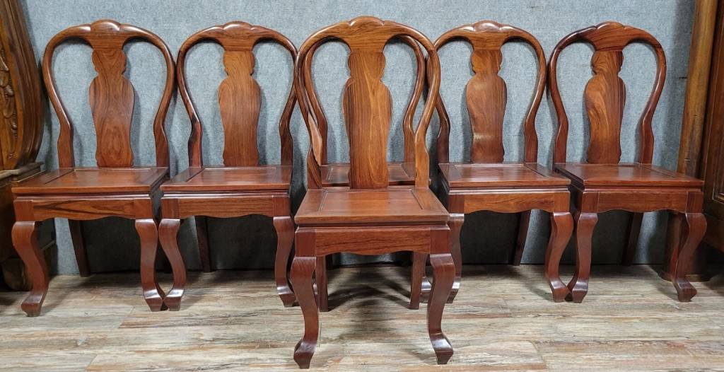 Asie XXeme: Série de 6 chaises en bois exotique massif vers 1940 | Puces Privées