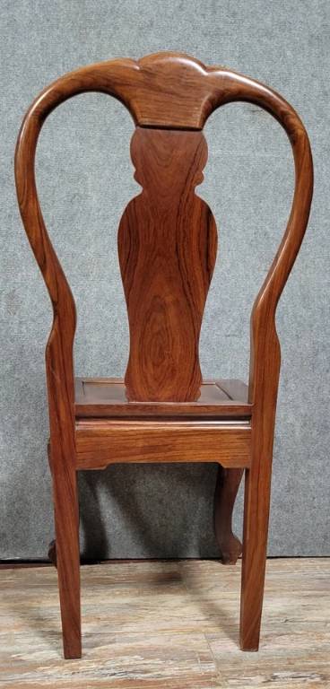 Asie XXeme: Série de 6 chaises en bois exotique massif vers 1940 | Puces Privées