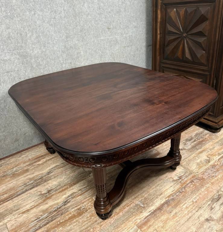 Table a allonges style Louis XVI époque XIXème, en acajou vers 1850 | Puces Privées