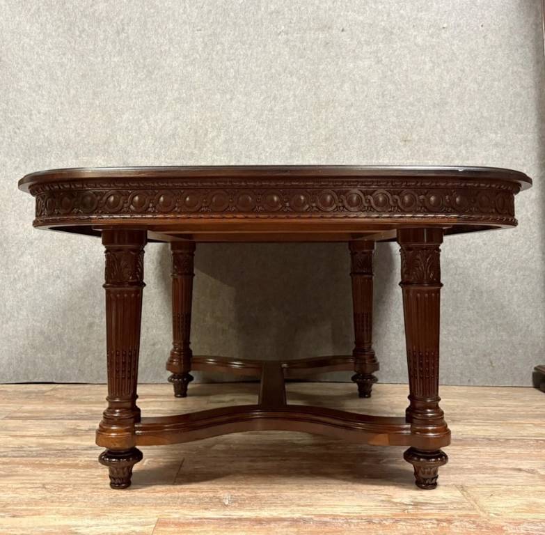 Table a allonges style Louis XVI époque XIXème, en acajou vers 1850 | Puces Privées