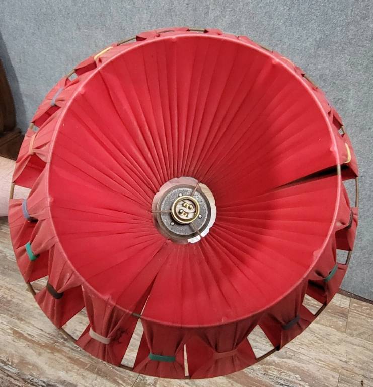 Lampadaire serviteur style Art Déco Période 1940-1950 en bois teinté | Puces Privées