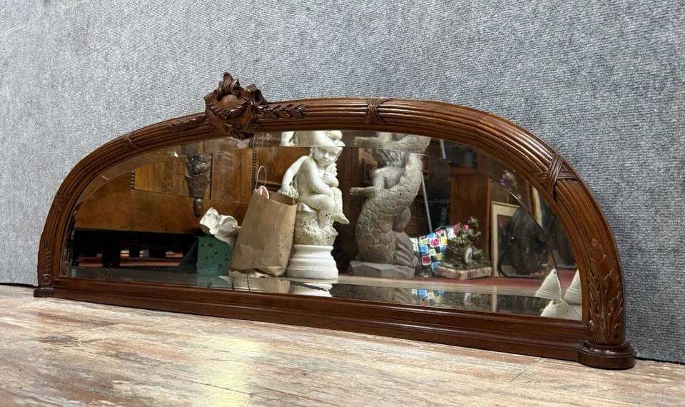 Miroir demi lune style Louis XVI en acajou vers 1850 | Puces Privées