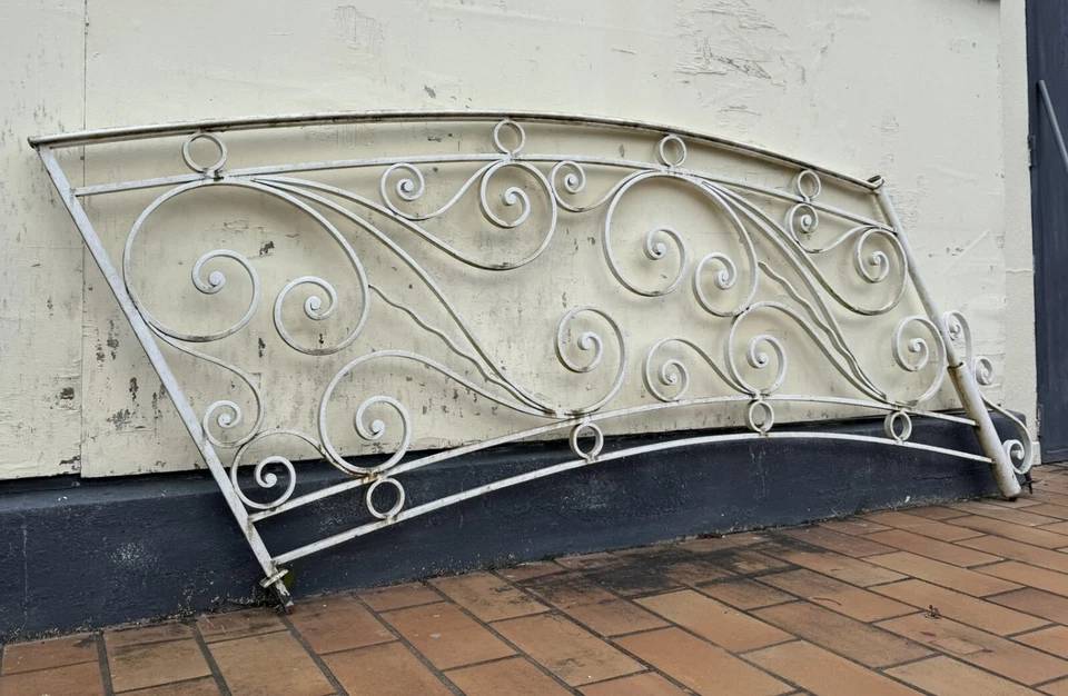 Rampe ou garde corps de montée d'escalier en fer vers 1950 | Puces Privées