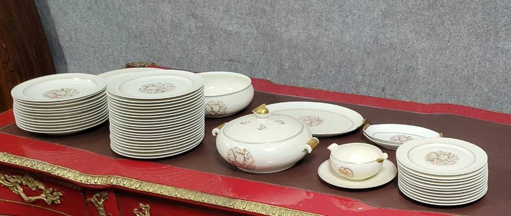 Vignaud a Limoges : Service de table Japonisant en porcelaine émaillée vers 1920 | Puces Privées