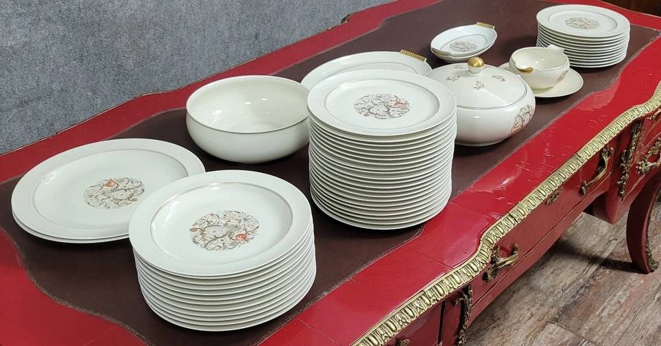 Vignaud a Limoges : Service de table Japonisant en porcelaine émaillée vers 1920 | Puces Privées