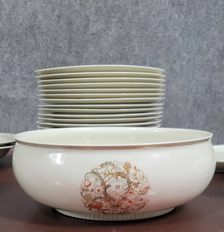 Vignaud a Limoges : Service de table Japonisant en porcelaine émaillée vers 1920 | Puces Privées