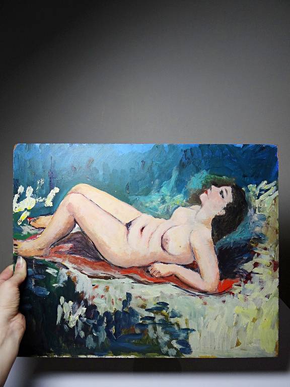 Tableau petit nu de femme allongée, style naïf huile sur panneau vintage | Puces Privées