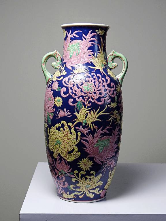 Grand vase balustre chinois vintage porcelaine émaillé à fleurs | Puces Privées