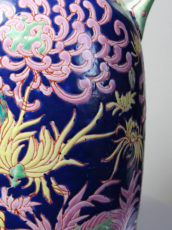 Grand vase balustre chinois vintage porcelaine émaillé à fleurs | Puces Privées