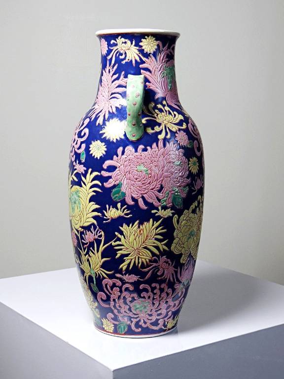 Grand vase balustre chinois vintage porcelaine émaillé à fleurs | Puces Privées