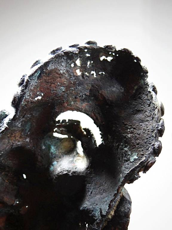 Masque Africain en Bronze vintage Bamoun, Cameroun | Puces Privées
