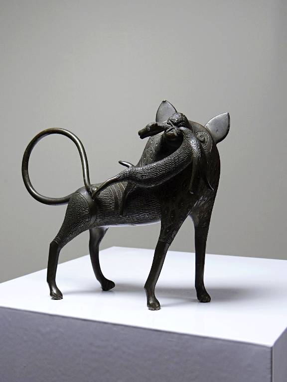 Sujet, lion, hyène, bête en Bronze du Bénin Dahomey Cotonou vintage/ancien | Puces Privées