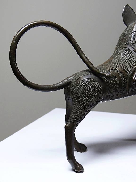 Sujet, lion, hyène, bête en Bronze du Bénin Dahomey Cotonou vintage/ancien | Puces Privées
