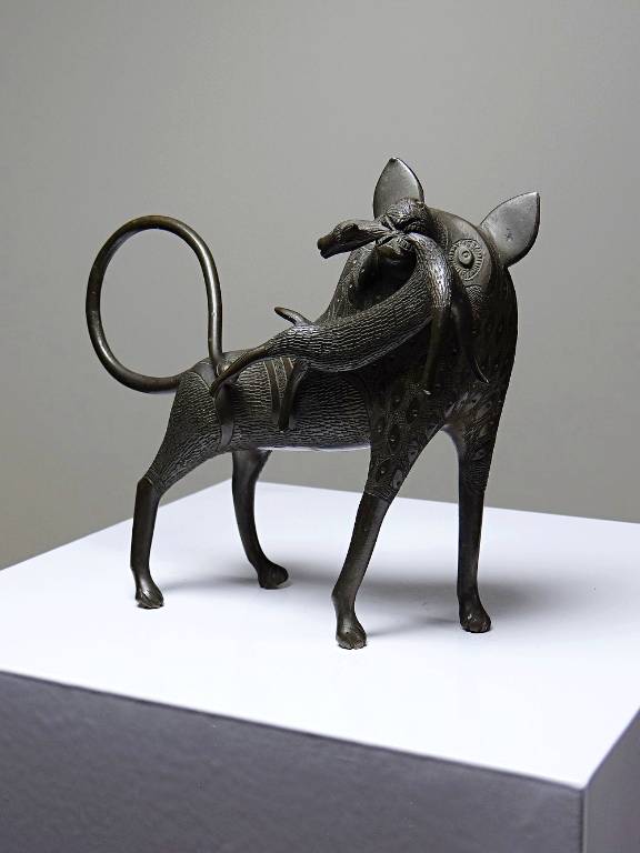 Sujet, lion, hyène, bête en Bronze du Bénin Dahomey Cotonou vintage/ancien | Puces Privées