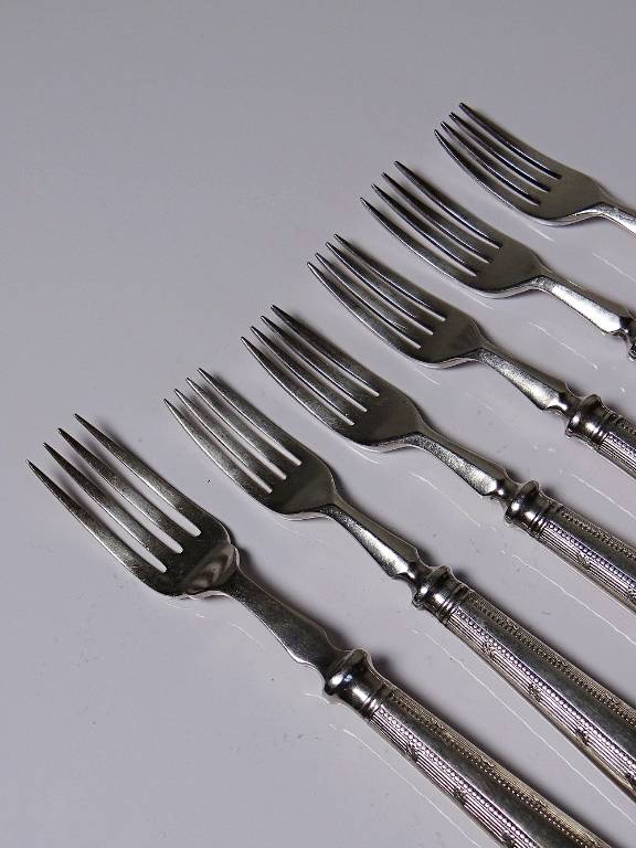 Fourchettes à dessert ou entremets Mappin & Webb métal argenté anciennes | Puces Privées