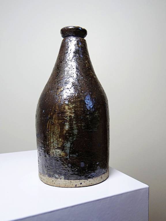 Bouteille en grès pyrité émaillé vintage artisanale signée Jean Lamy | Puces Privées