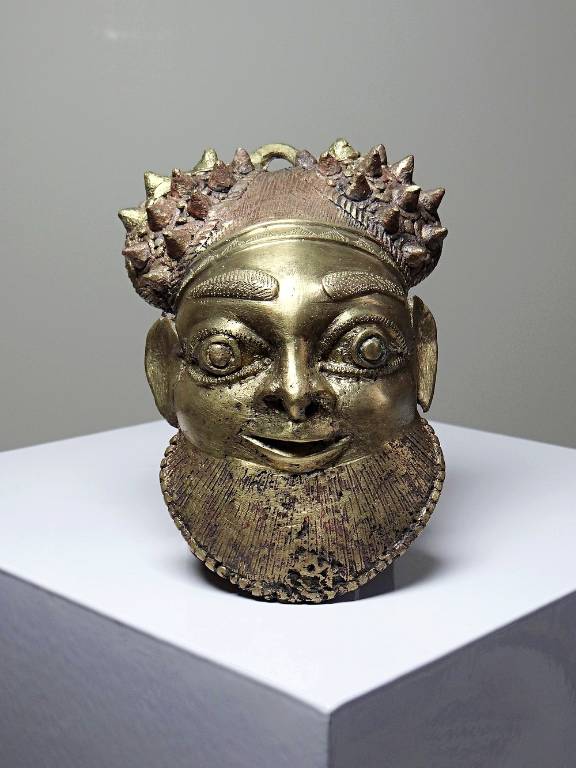 Petit masque d'Oba bronze doré Bamoun, Cameroun, vintage Afrique | Puces Privées