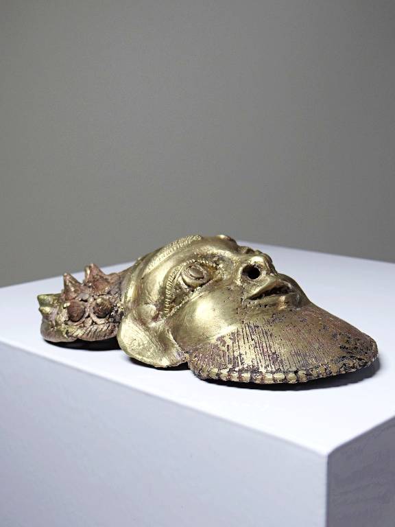 Petit masque d'Oba bronze doré Bamoun, Cameroun, vintage Afrique | Puces Privées