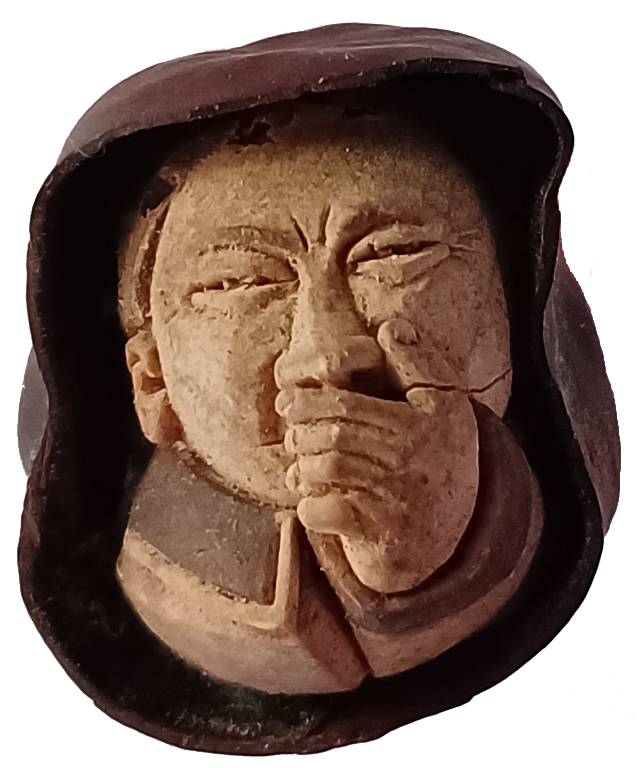 Marrons sculptés | Puces Privées