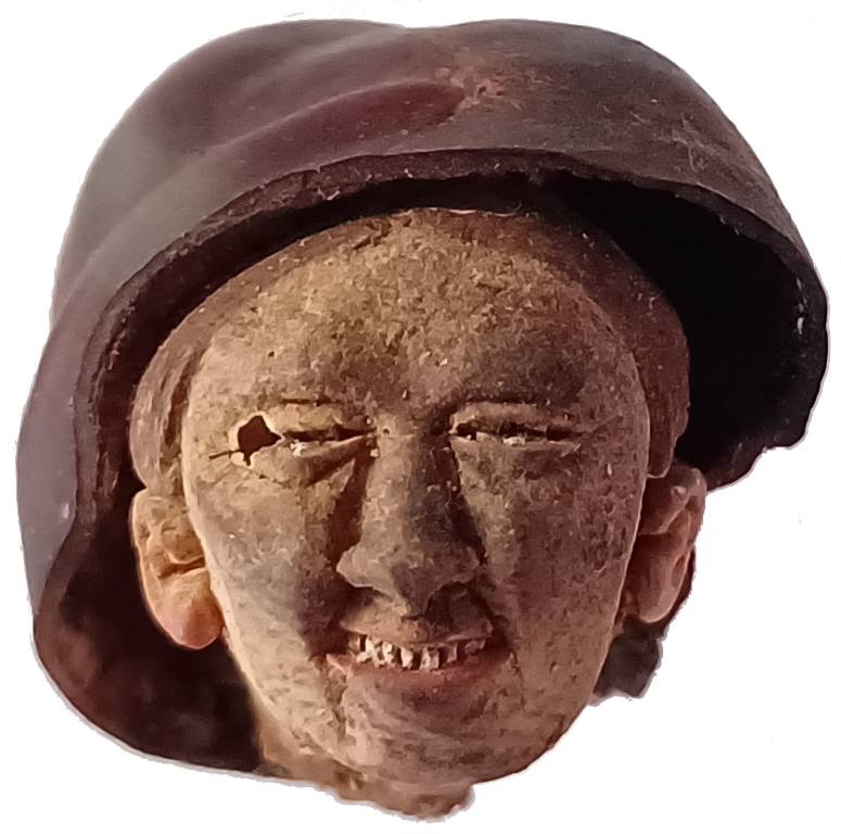 Marrons sculptés | Puces Privées