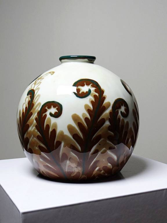 Petit vase boule porcelaine Tharaud Limoges circa 1920-1940 | Puces Privées