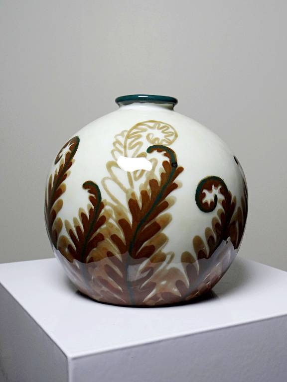 Petit vase boule porcelaine Tharaud Limoges circa 1920-1940 | Puces Privées