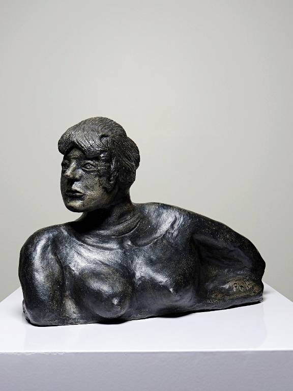 Buste de femme céramique XXe artisanat d'art à identifier | Puces Privées