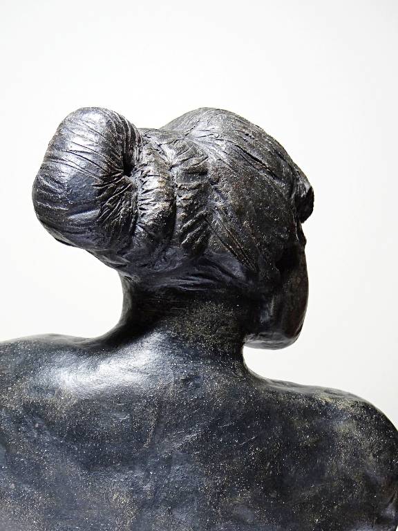 Buste de femme céramique XXe artisanat d'art à identifier | Puces Privées