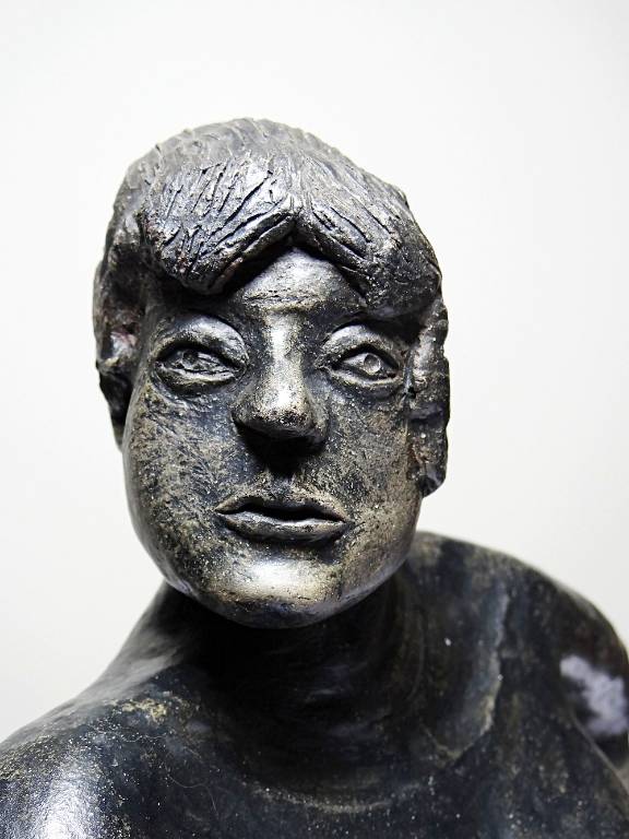 Buste de femme céramique XXe artisanat d'art à identifier | Puces Privées