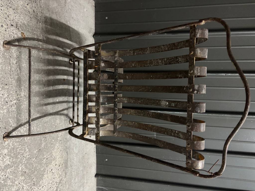 2 Fauteuils de jardin en métal à ressorts dossiers et assises | Puces Privées