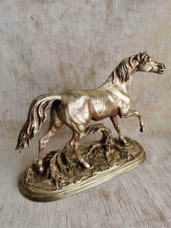 No - 604 - Cheval en bronze par Jules Moigniez  sculpteur  1835 - 1894 | Puces Privées