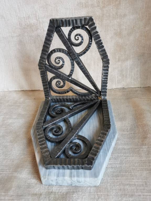 No -  610 - Serre - livres Art Déco en fer forgé année 1930 | Puces Privées