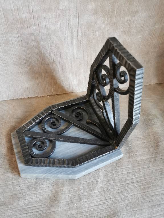 No -  610 - Serre - livres Art Déco en fer forgé année 1930 | Puces Privées