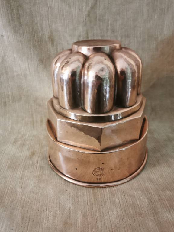 No - 612 - Moule à gâteau en cuivre marque TROTTIER PARIS XIXème | Puces Privées