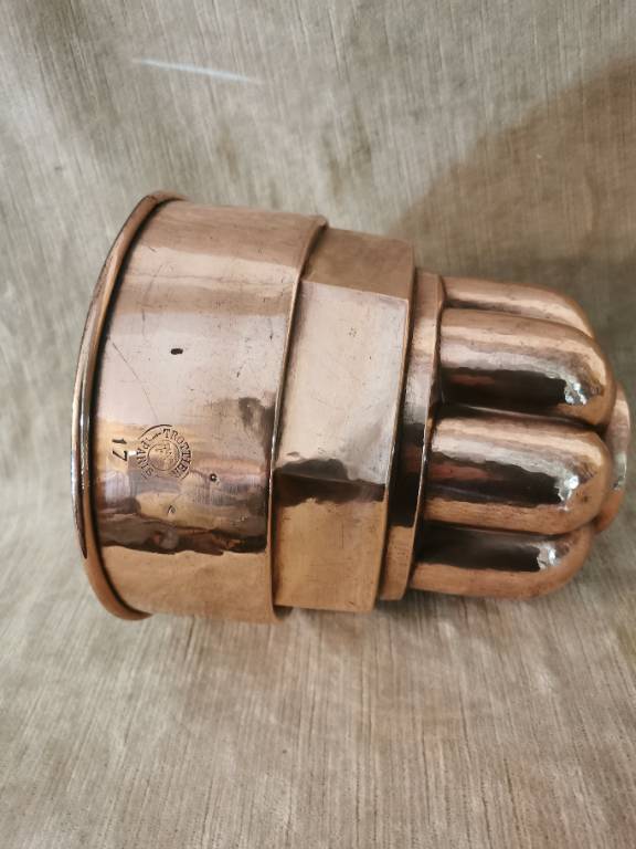 No - 612 - Moule à gâteau en cuivre marque TROTTIER PARIS XIXème | Puces Privées