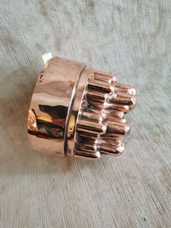 No - 614 - Moule à charlotte en cuivre XIX ème | Puces Privées