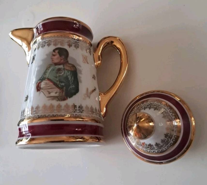 Napoléon Crémier Moka Véritable Porcelaine F.D Luxe France Ancien Rare collection effigie napoléon | Puces Privées