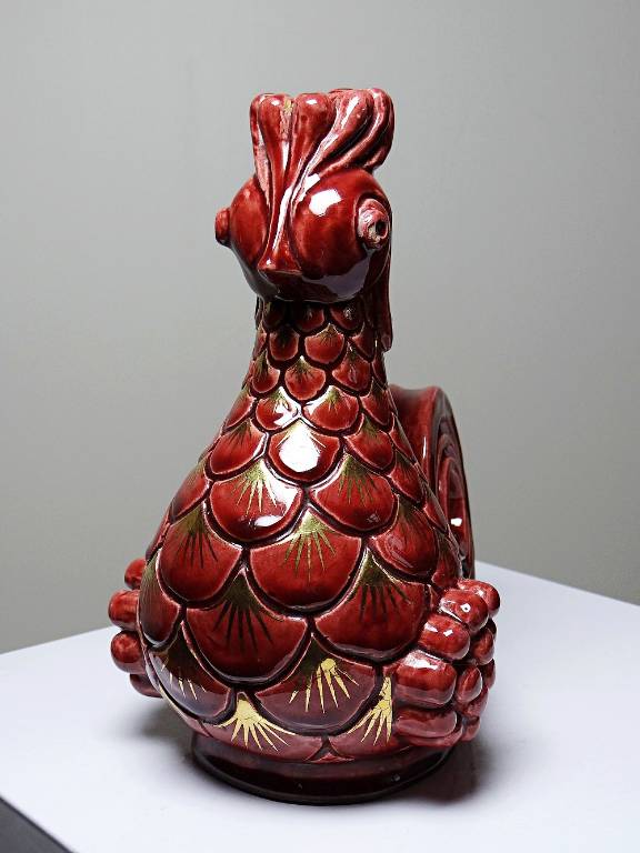 Paire de bougeoirs coqs en céramique émaillée, signés A.G Roger année 1948 | Puces Privées