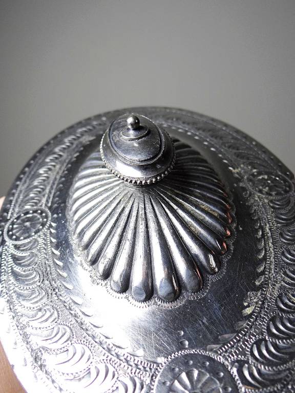 Bonbonnière victorienne att. George T. & Co verre cobalt et métal argenté XIXe | Puces Privées