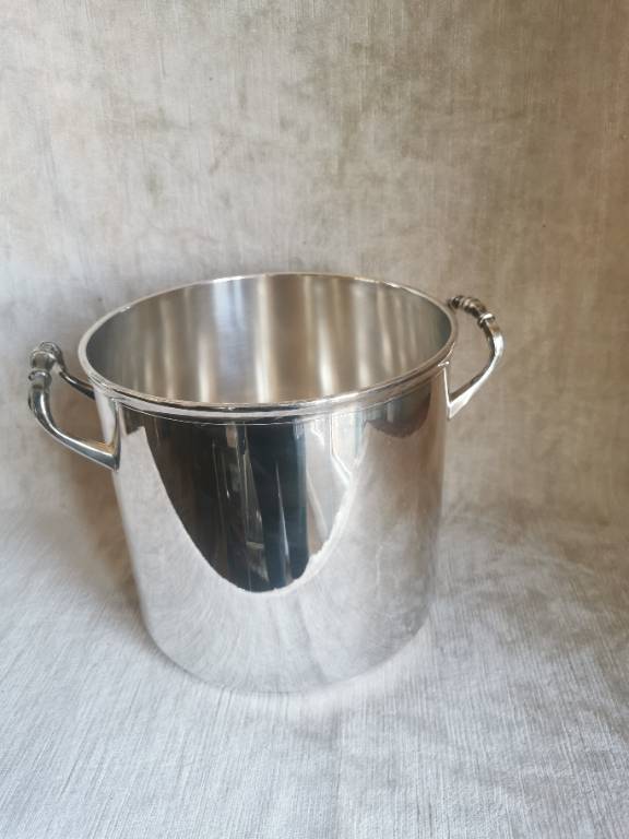No - 618 - Seau rafraîchissoir Christofle en métal argenté | Puces Privées